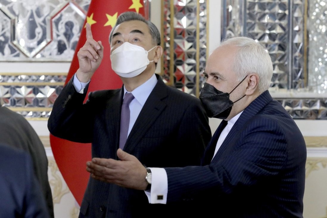 إيران وقعت مع الصين اتفاقية تعاون استراتيجي لمدة 25 عاما