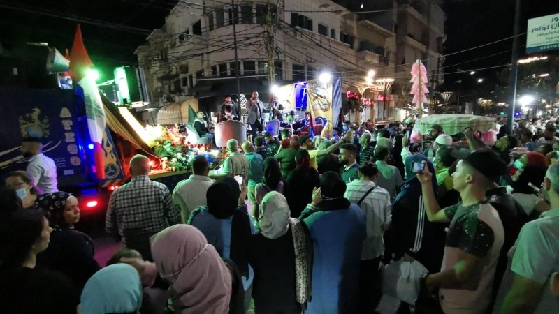 حفل ديني لأنصار حـزب الله في صيدا بلبنان لمساندة القدس بالهتافات!
