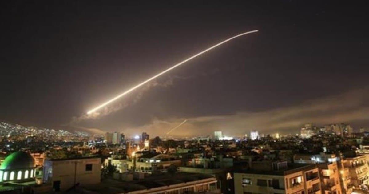 قصفت الطائرات الحربية الإسرائيلية مواقع عسكرية في كل من محافظات دمشق وحمص واللاذقية