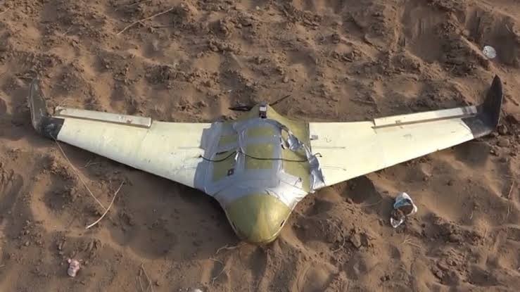 الدفاعات الجوية اعترضت ودمرت طائرة بدون طيار مفخخة أطلقها الحوثيون تجاه خميس مشيط