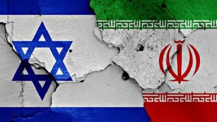 نفت إيران، سابقا، على لسان المتحدث باسم الخارجية، سعيد خطيب زادة،  ضلوعها بعملية الهجوم على السفينة الإسرائيلية