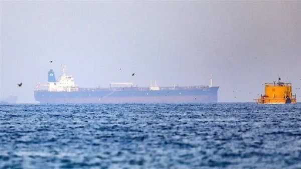 إيران استبدلت بهدوء سفينة تجسس في البحر الأحمر بعد تعرضها لهجوم