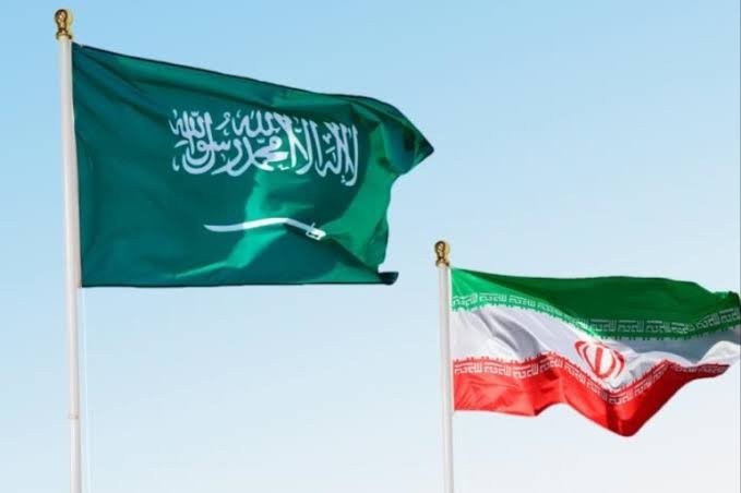 برهم صالح قال إنه يأمل بعودة العلاقات الدبلوماسية بين السعوديين والإيرانيين
