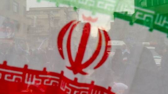 رحيم صفوي قال إن طهران تقوم بحراسة السفن التجارية والناقلات التابعة لها بواسطة المدمرات