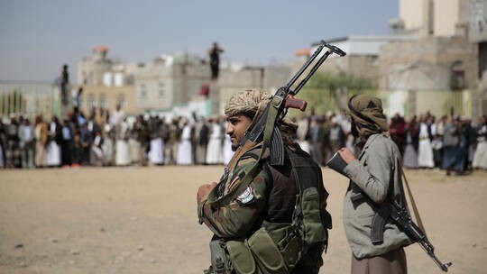 رئيس المجلس السياسي الأعلى للحوثيين بصنعاء قال إنه سيتم إيقاف كل العمليات التي تستهدف السعودية برا وبحرا وجوا لمدة ثلاثة أيام