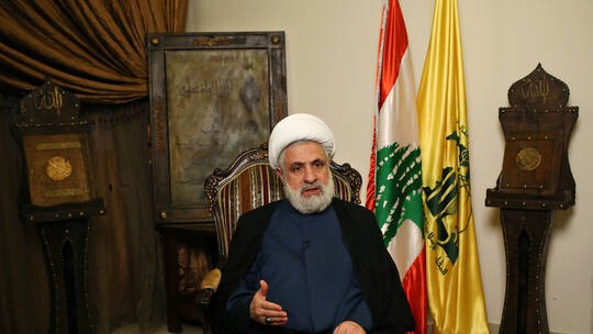 نعيم قاسم نائب متزعم "حزب الله" اللبناني المدعوم من إيران