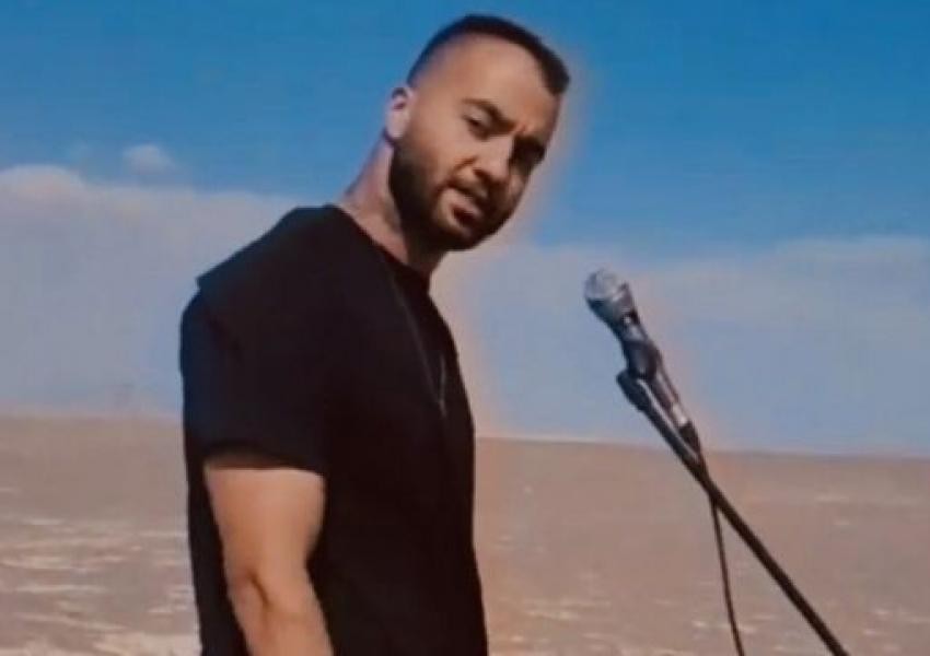 يُعرف توماج صالحي بأغاني الراب ضد النظام الإيراني