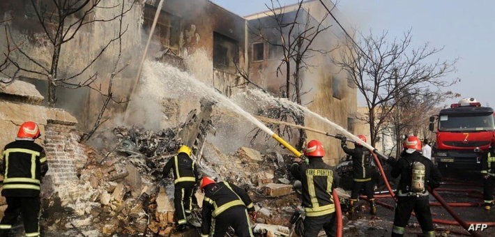 ثمانية أشخاص بينهم أربعة أطفال لقوا حتفهم في حريق اندلع في مطعم جنوب طهران